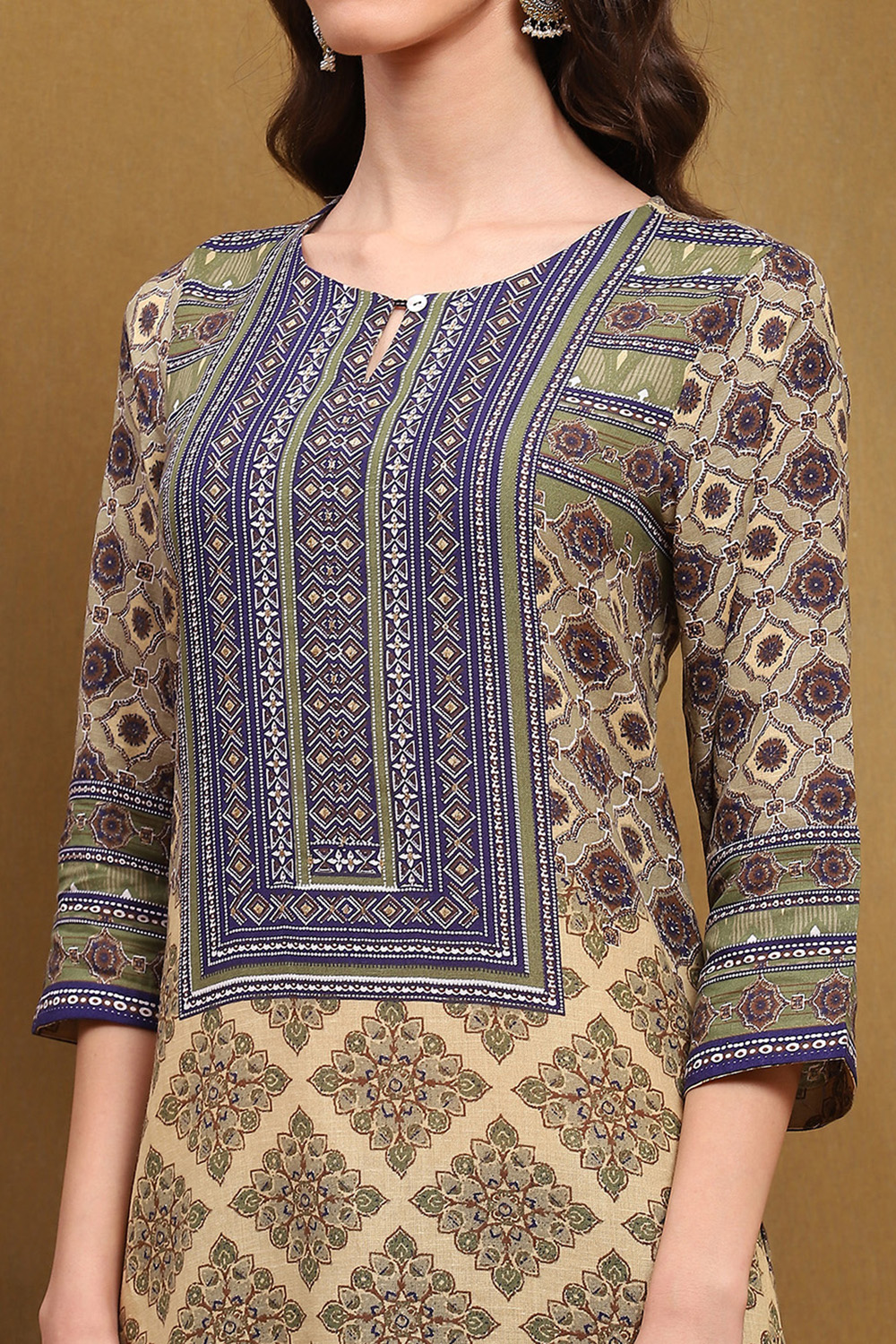 Green Ethnic Motifs Printed Straight Kurta image number 1