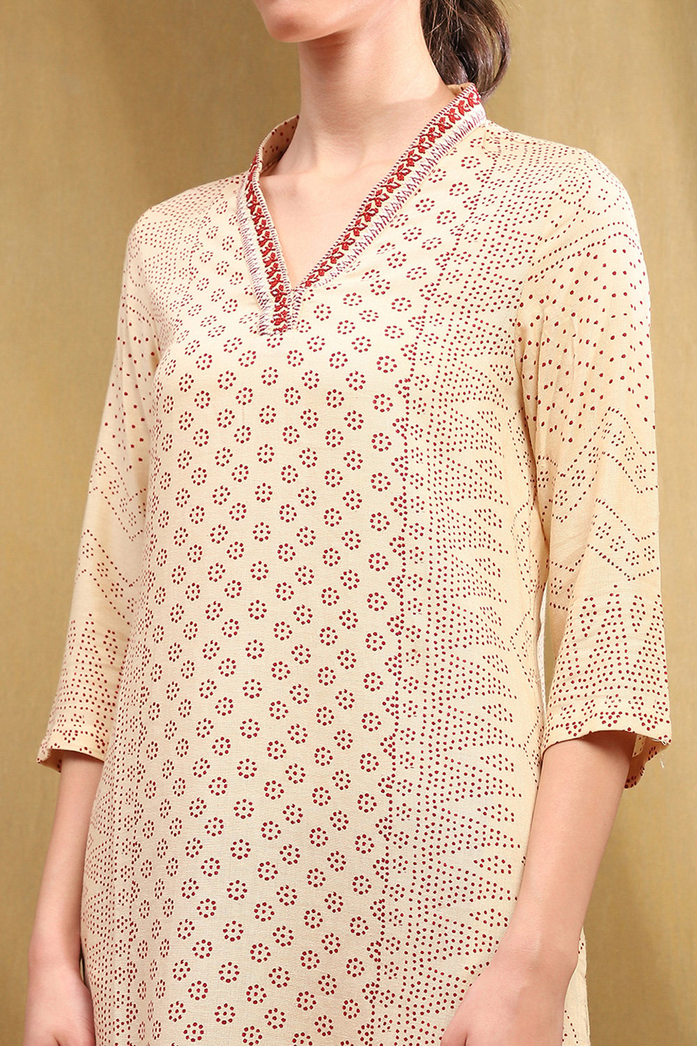 Cream-coloured Printed Regular Fit Straight Kurta image number 1