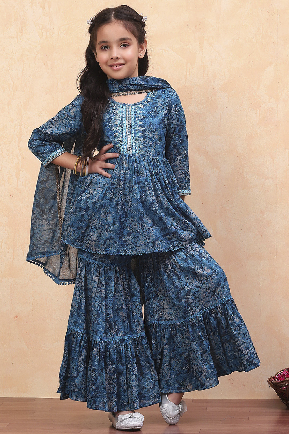 Blue Cotton Floral Printed Peplum Flared Suit Set image number 6