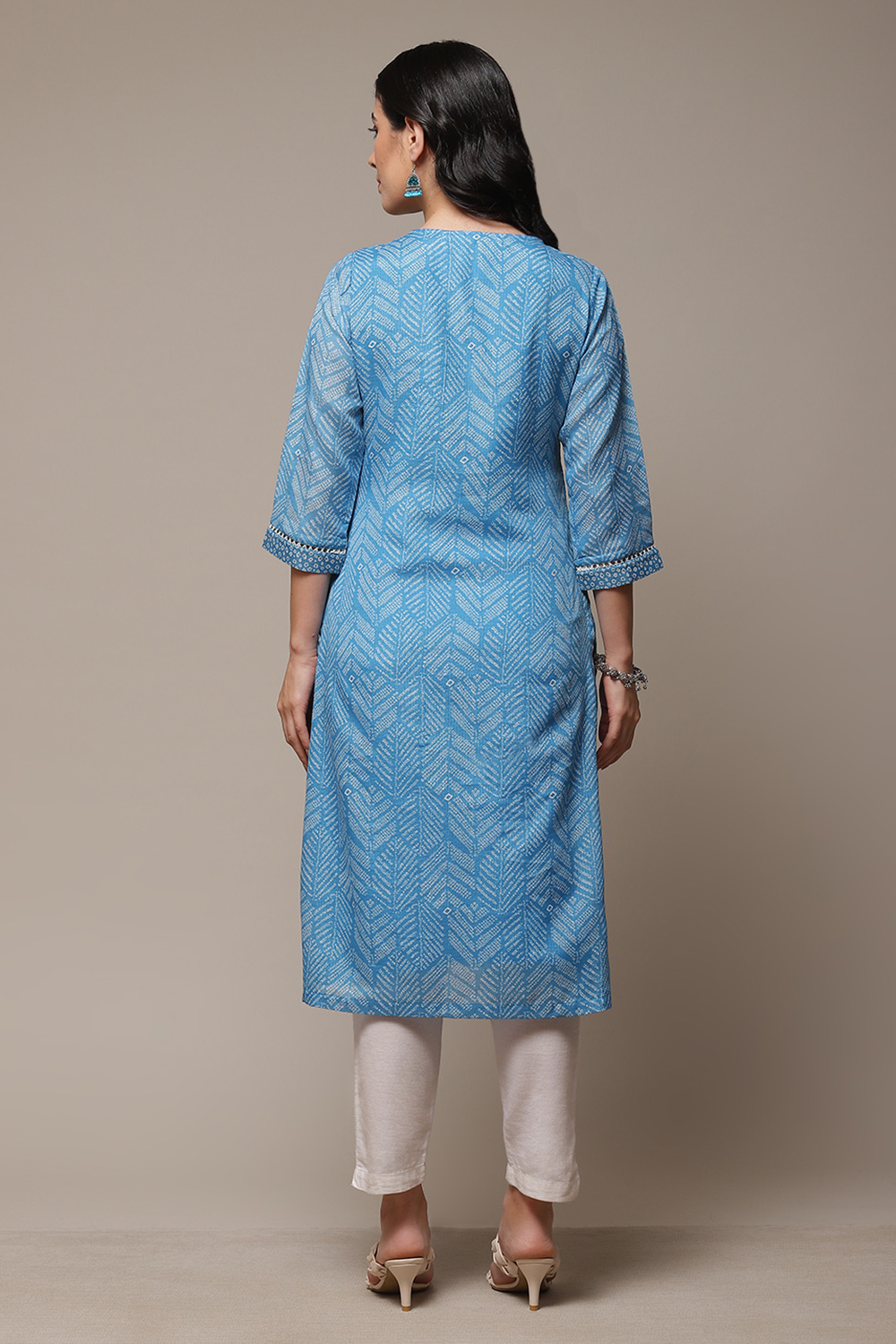 Blue Cotton Blend Straight Printed Kurta image number 2