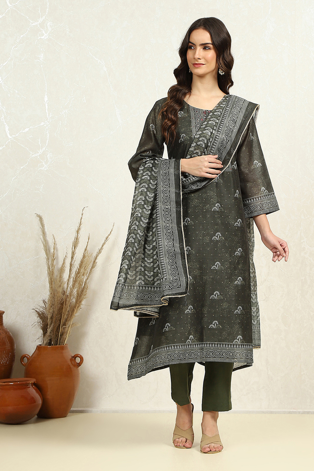 Blue Chanderi Geometric Printed Unstitched Suit Set image number 8