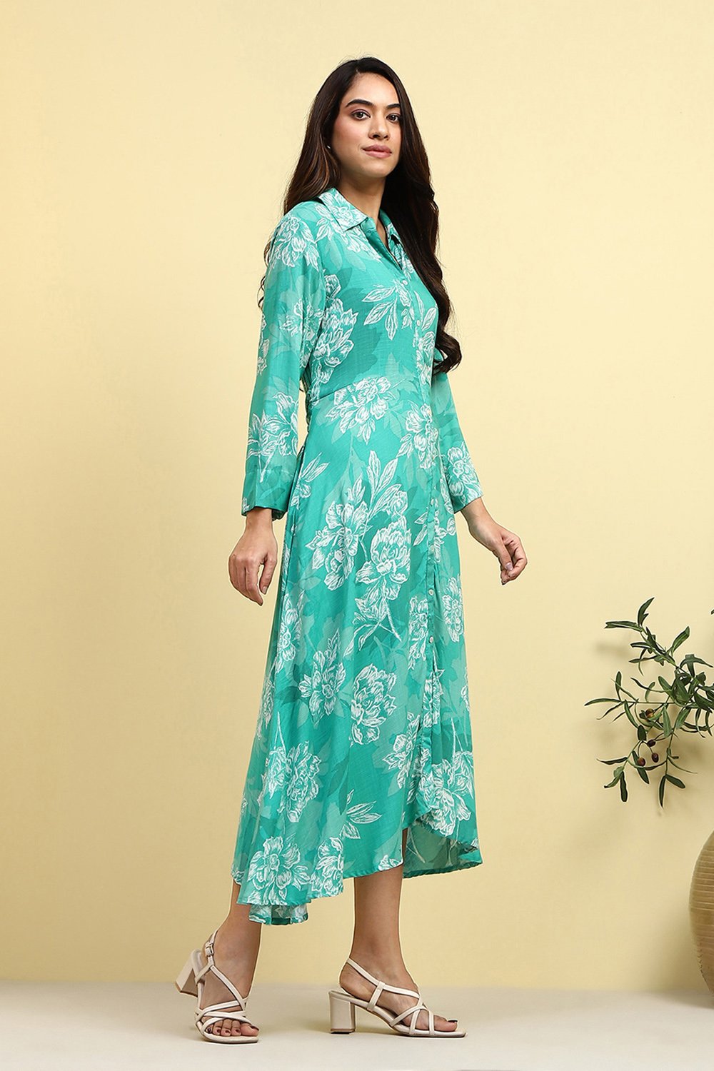 Blue Floral Printed Shirt Style A-line Dress image number 4