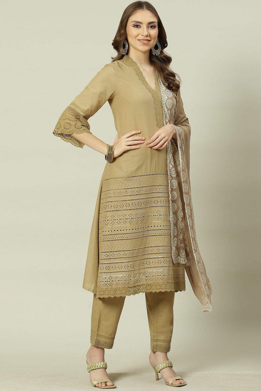 Off White Straight Kurta Relaxed Pants Suit Set image number 0