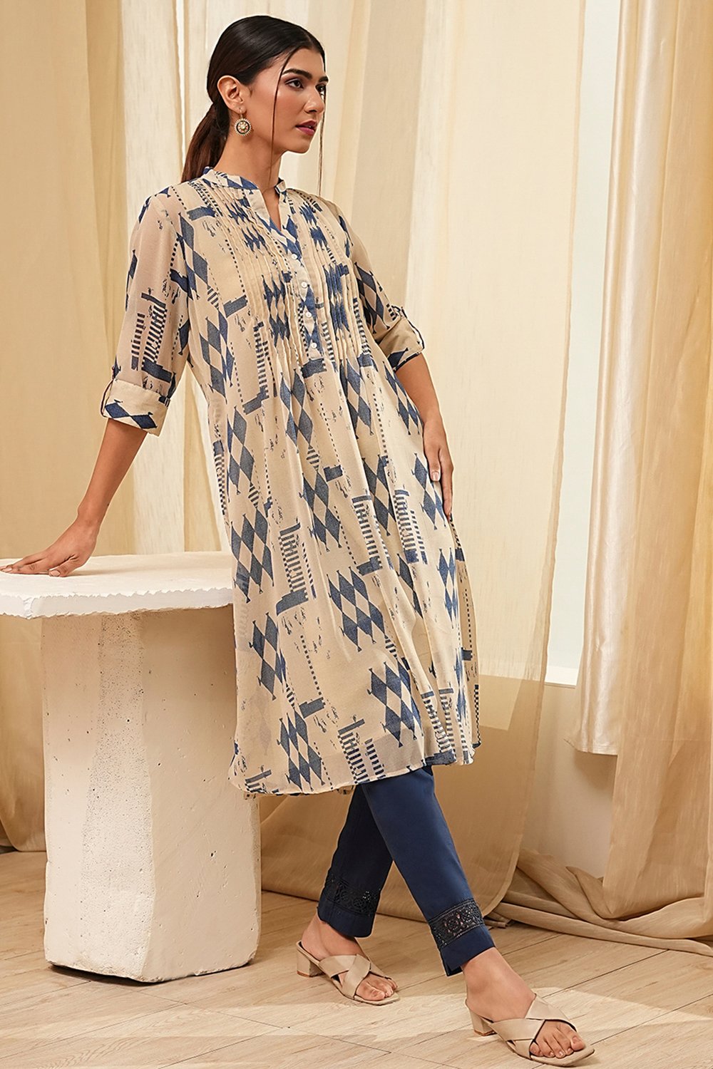 Beige Printed A-Line Kurta image number 0