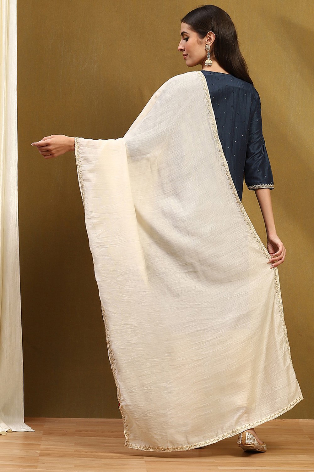 Off White Polyester Dupatta image number 3