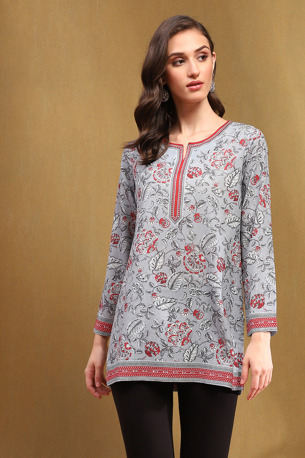 Grey Floral Printed Regular Fit Straight Kurti image number 5