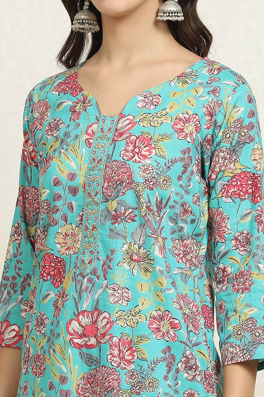 Green Cotton Printed Unstitched Suit Set image number 2