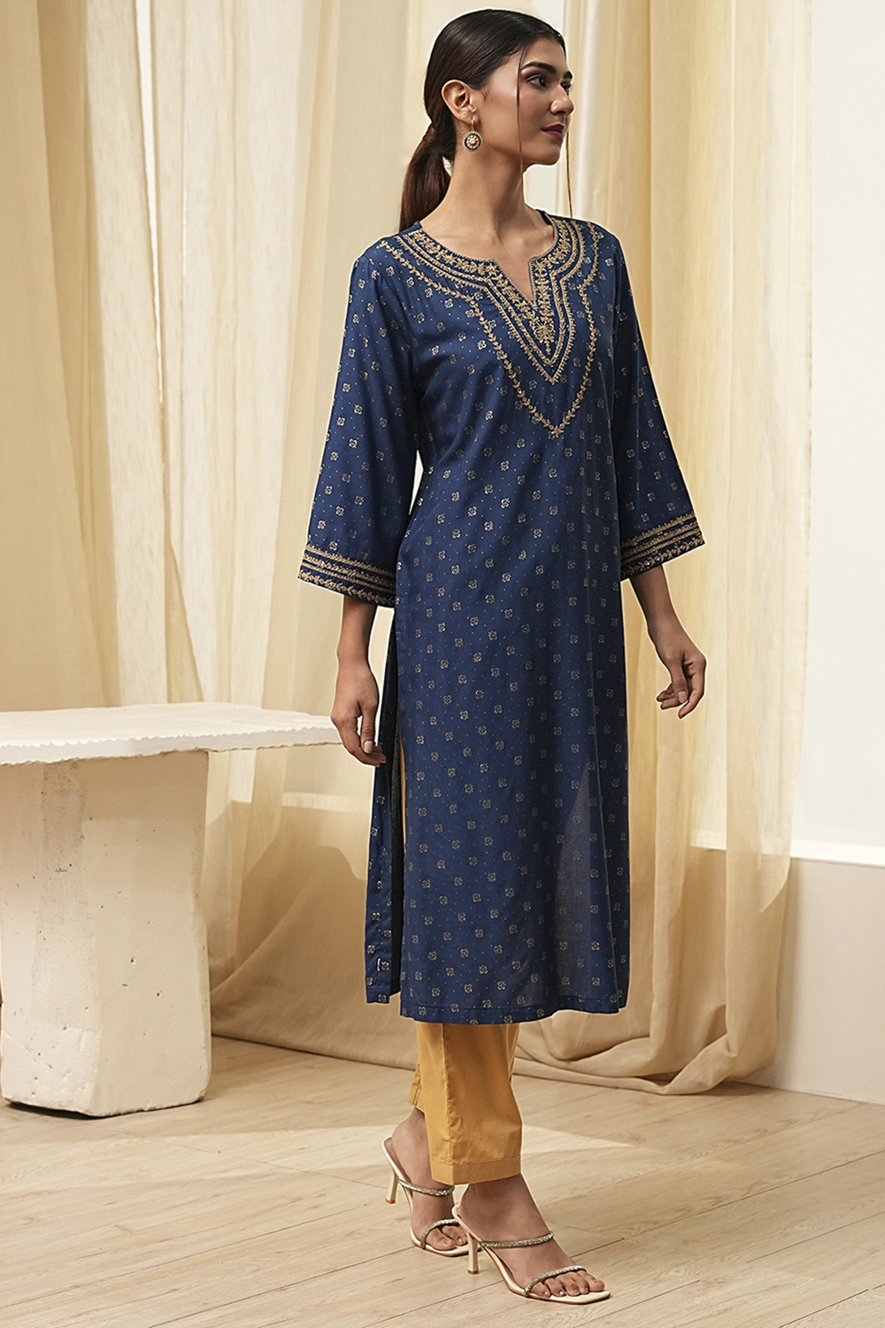 Blue Printed Straight Kurta image number 4