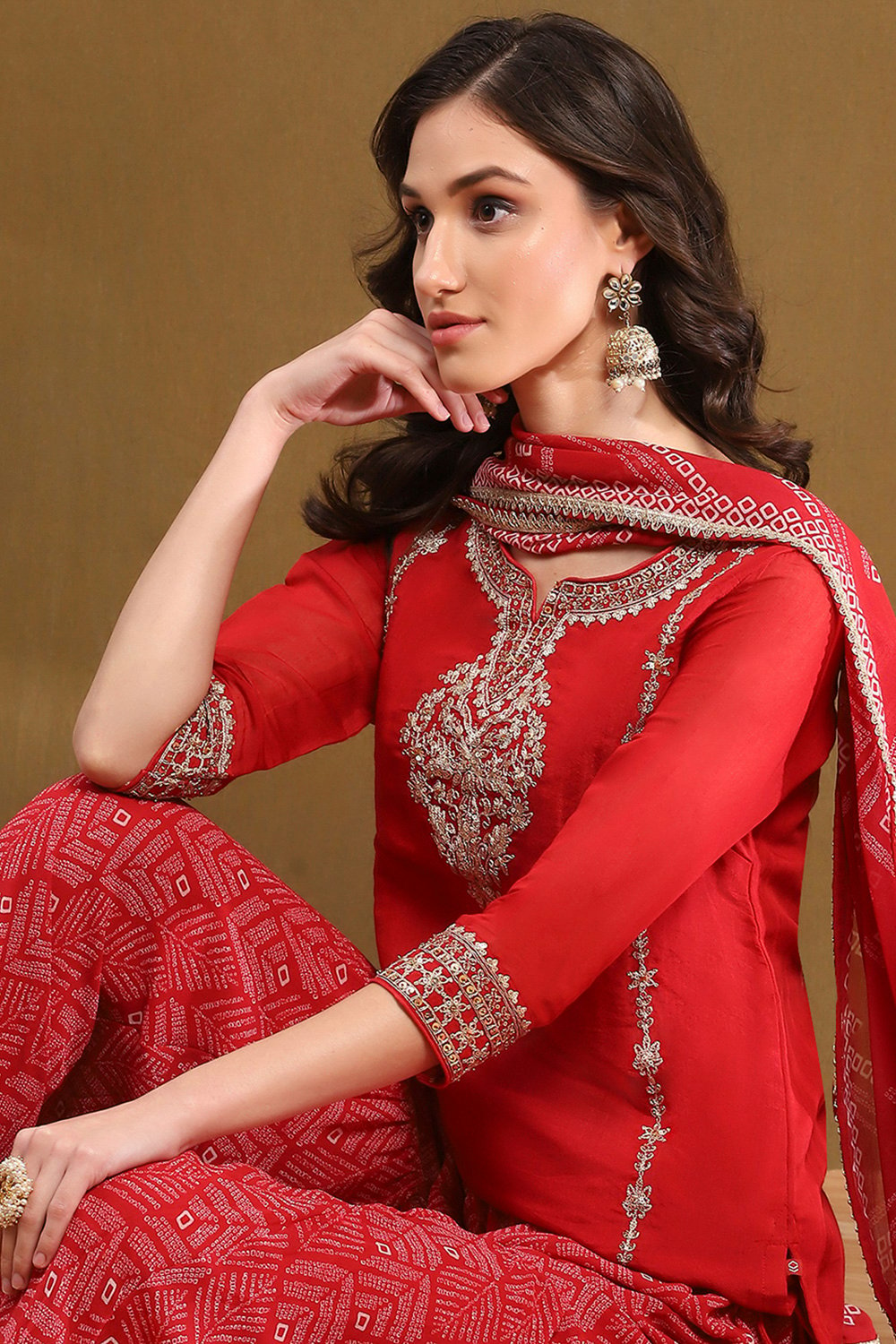 Red Embroidered Festive Straight Suit Set image number 7