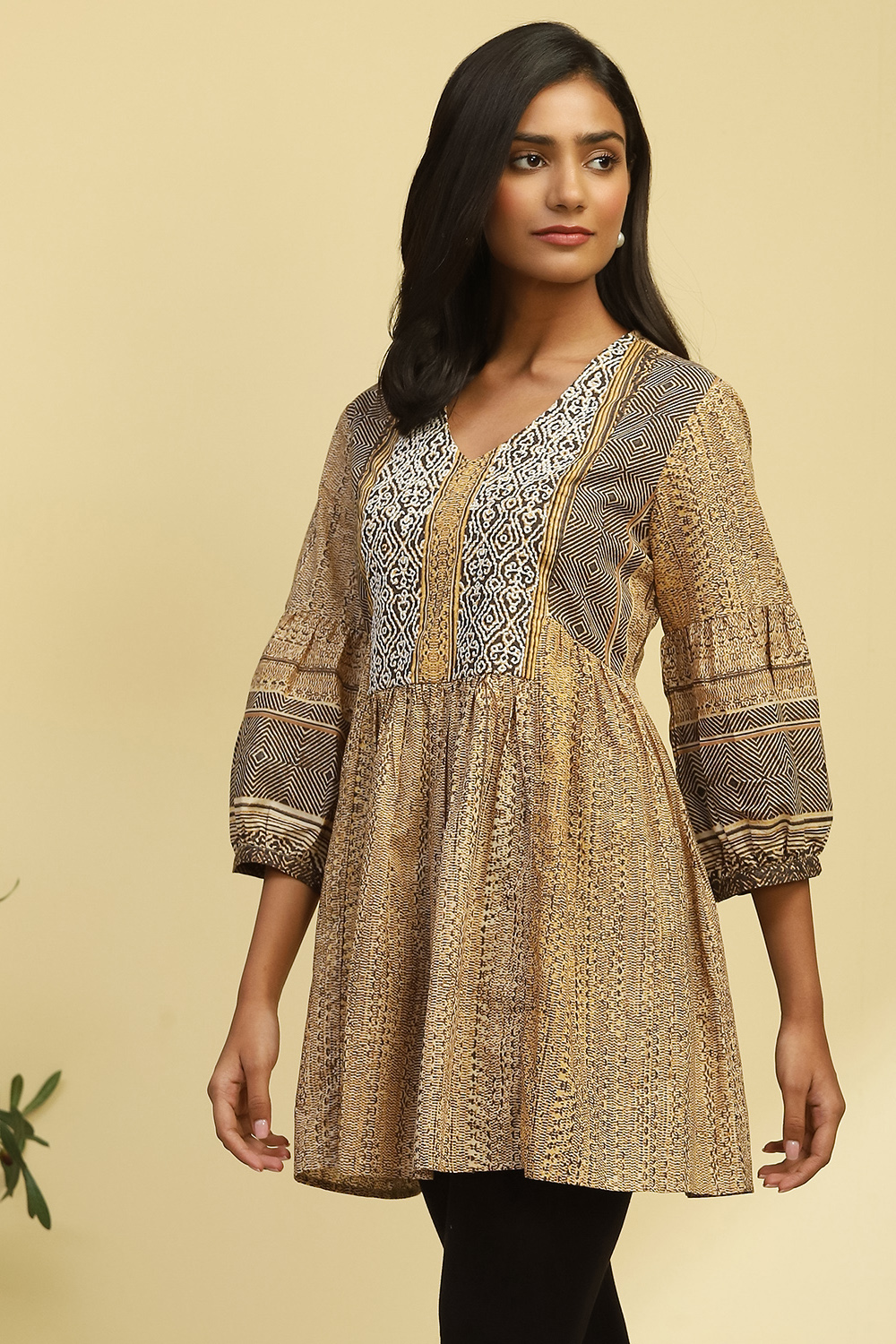 Beige Cotton Printed Flared Kurti image number 2