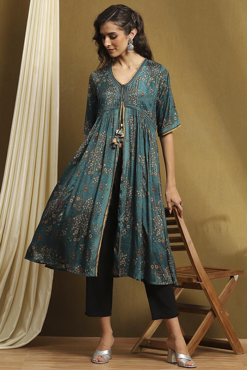 Teal Green Shantoon Flared Kurta image number 0