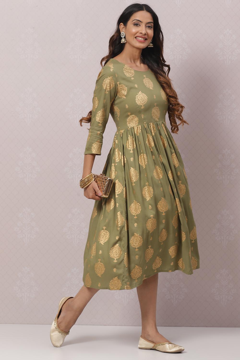 Mehandi Green Rayon Flared Printed Kurta image number 5