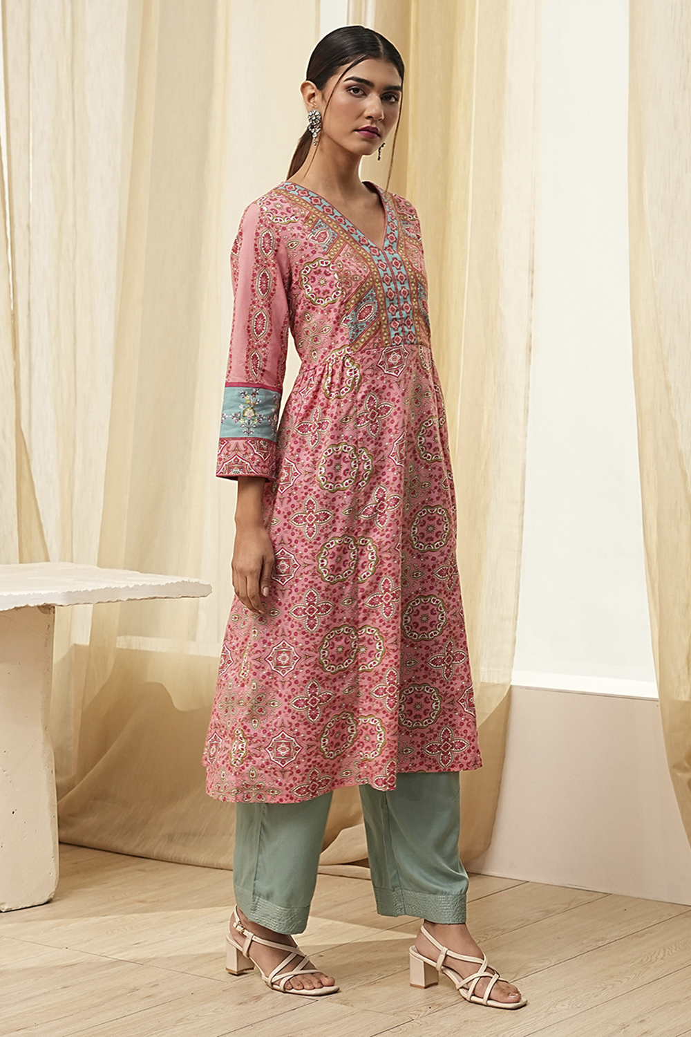 Pink Pure Cotton Printed A-Line Kurta image number 4