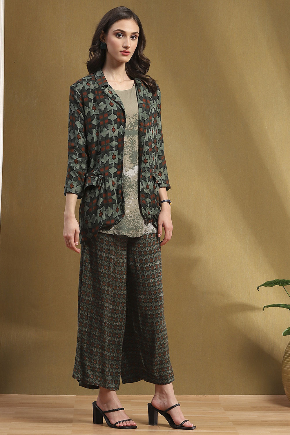 Sage Green Rayon Straight Set image number 5