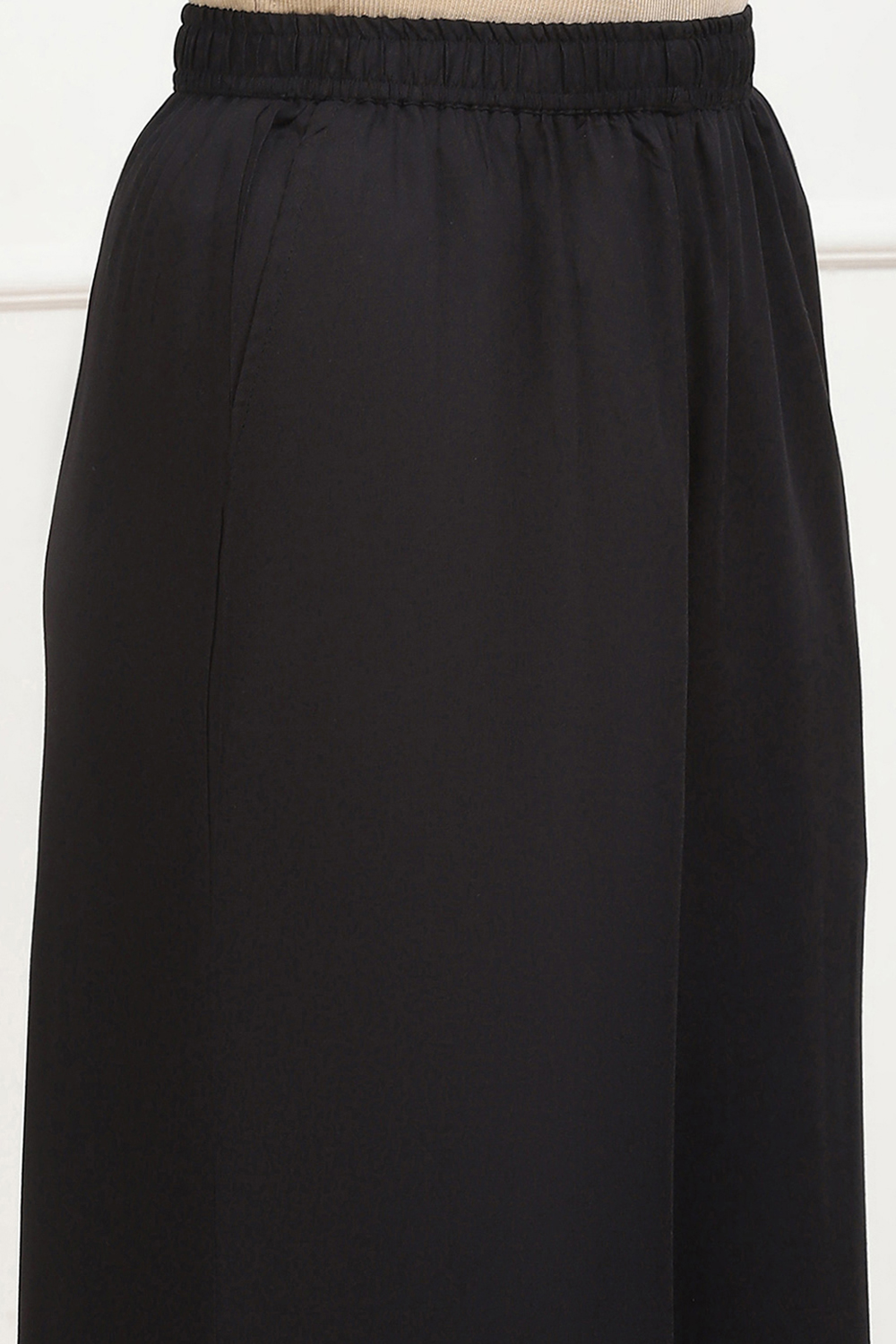 Black Viscose Rayon Straight Palazzo image number 1