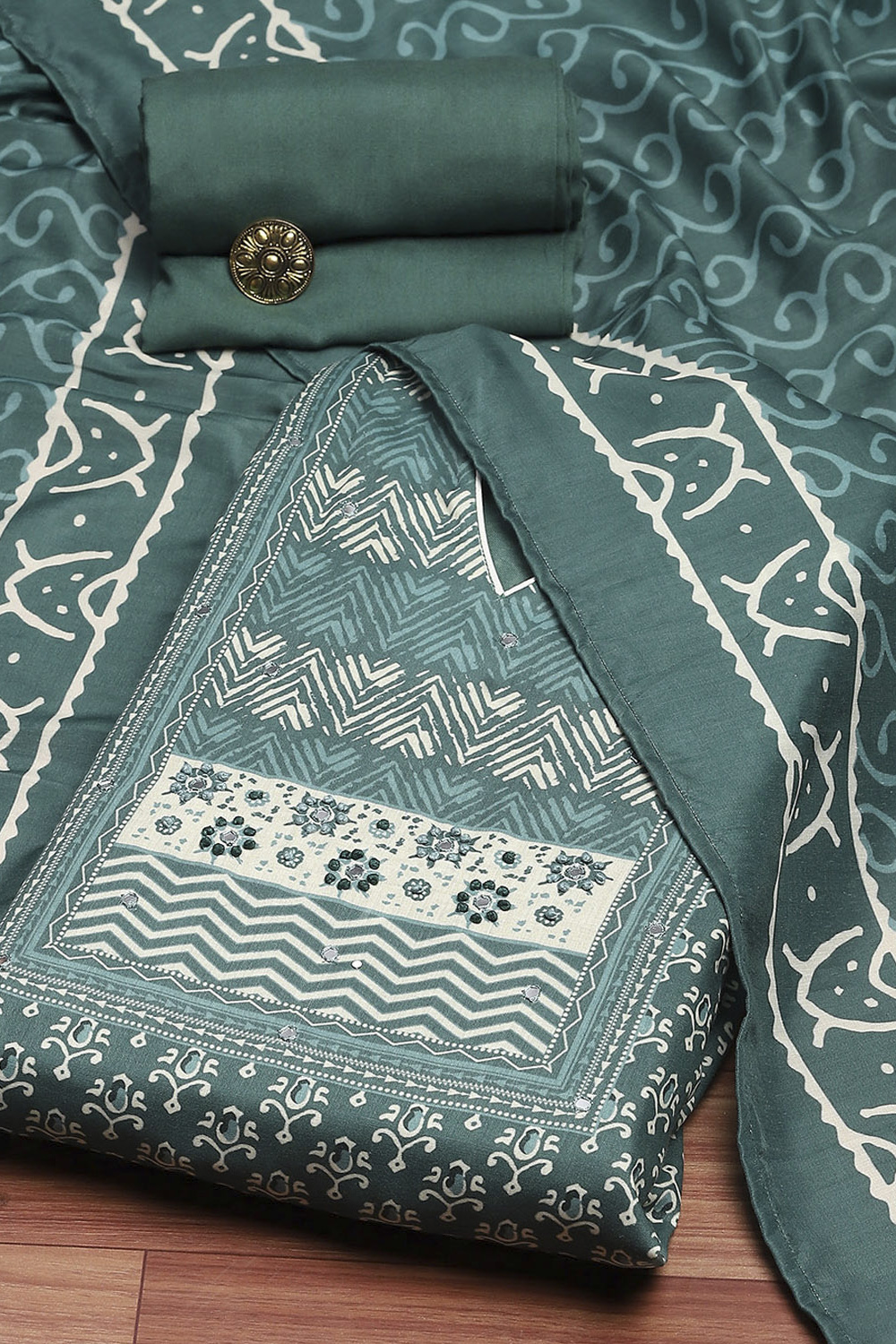 Green Cotton Blend Printed Unstitched Suit Set image number 0