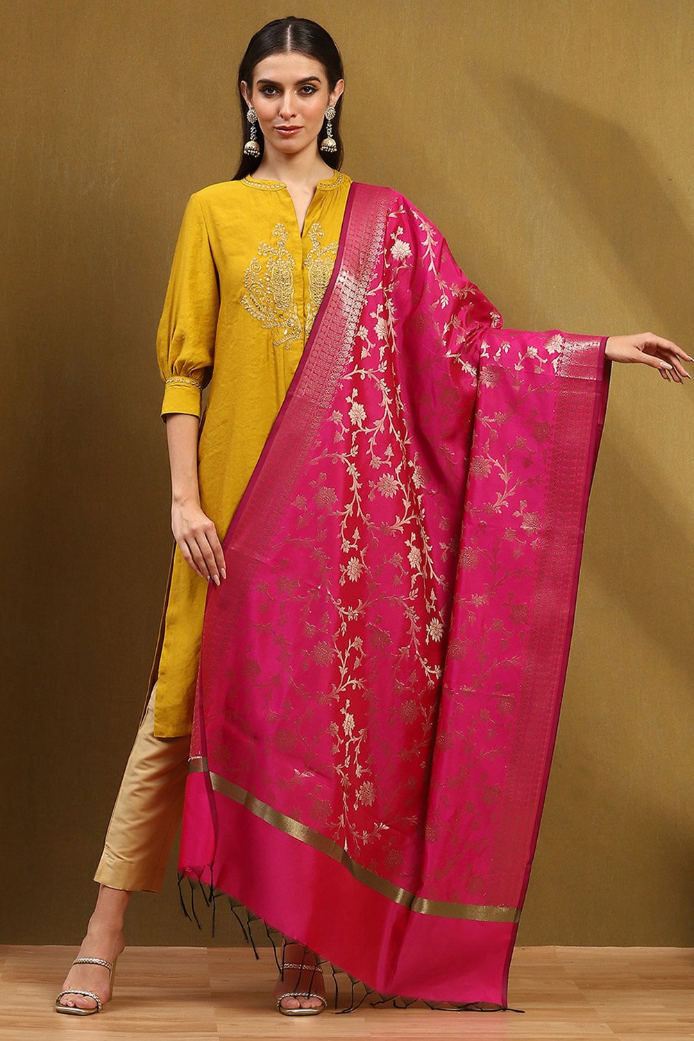 Magenta Polyester Dupatta image number 4