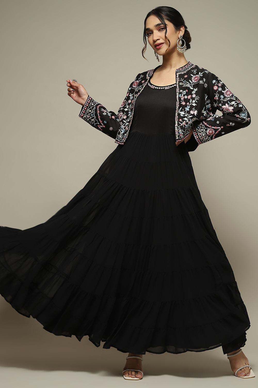 Black Polyester Gathered Embroidered Kurta Suit Set image number 5