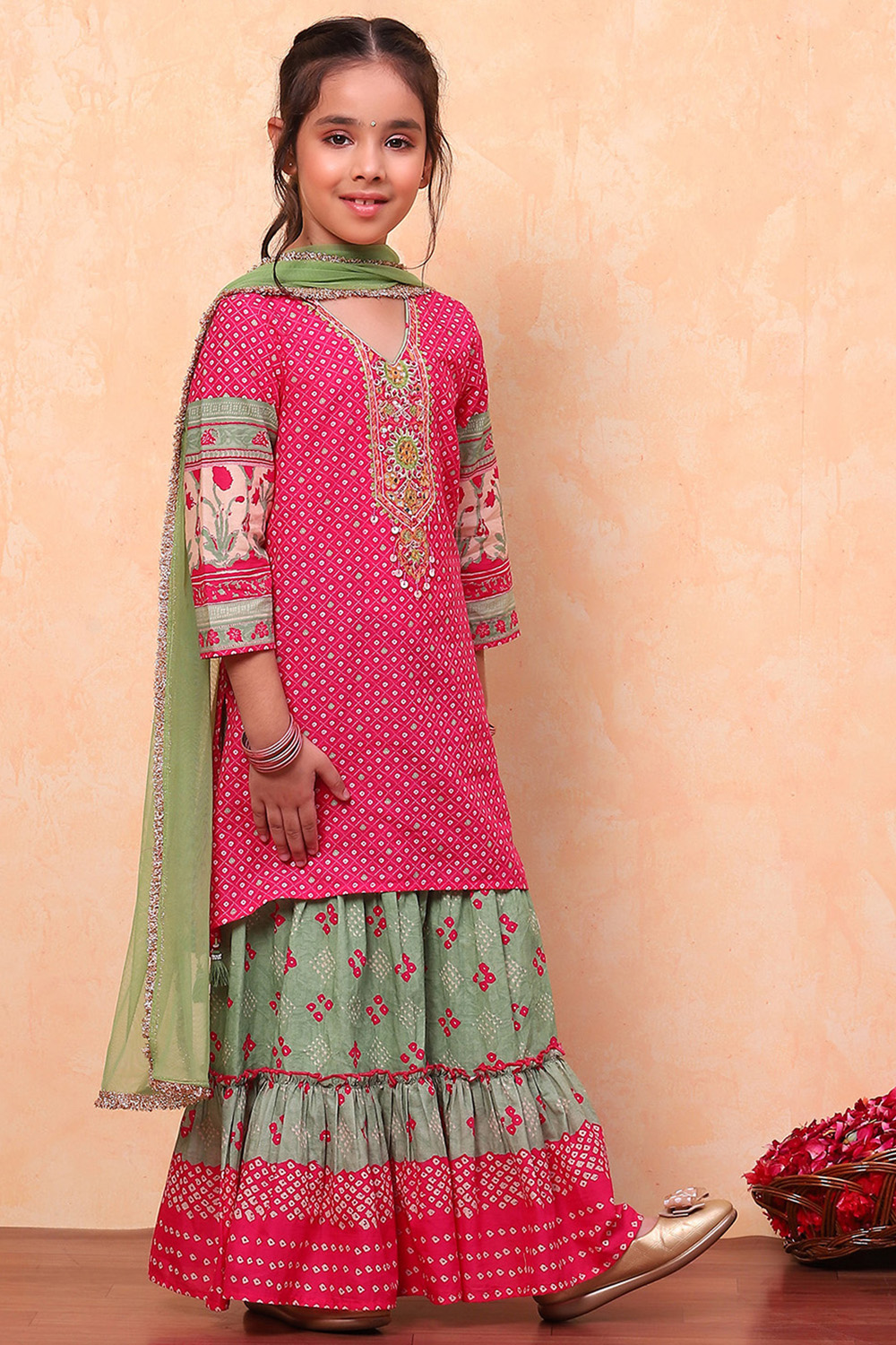 Pink Cotton Floral Printed Asymmetric Suit Set image number 3