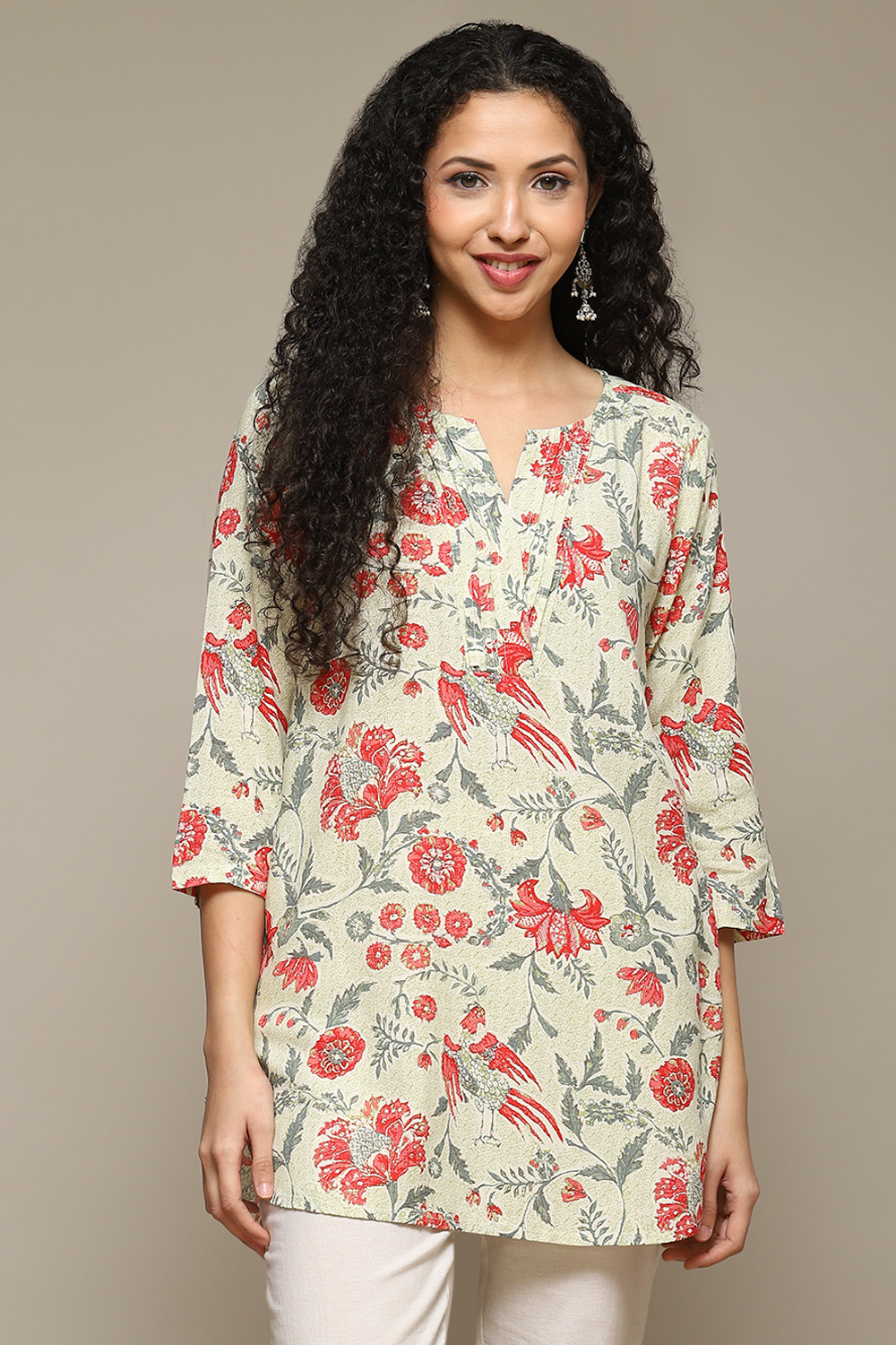 Ecru Rayon Printed Kurti image number 5