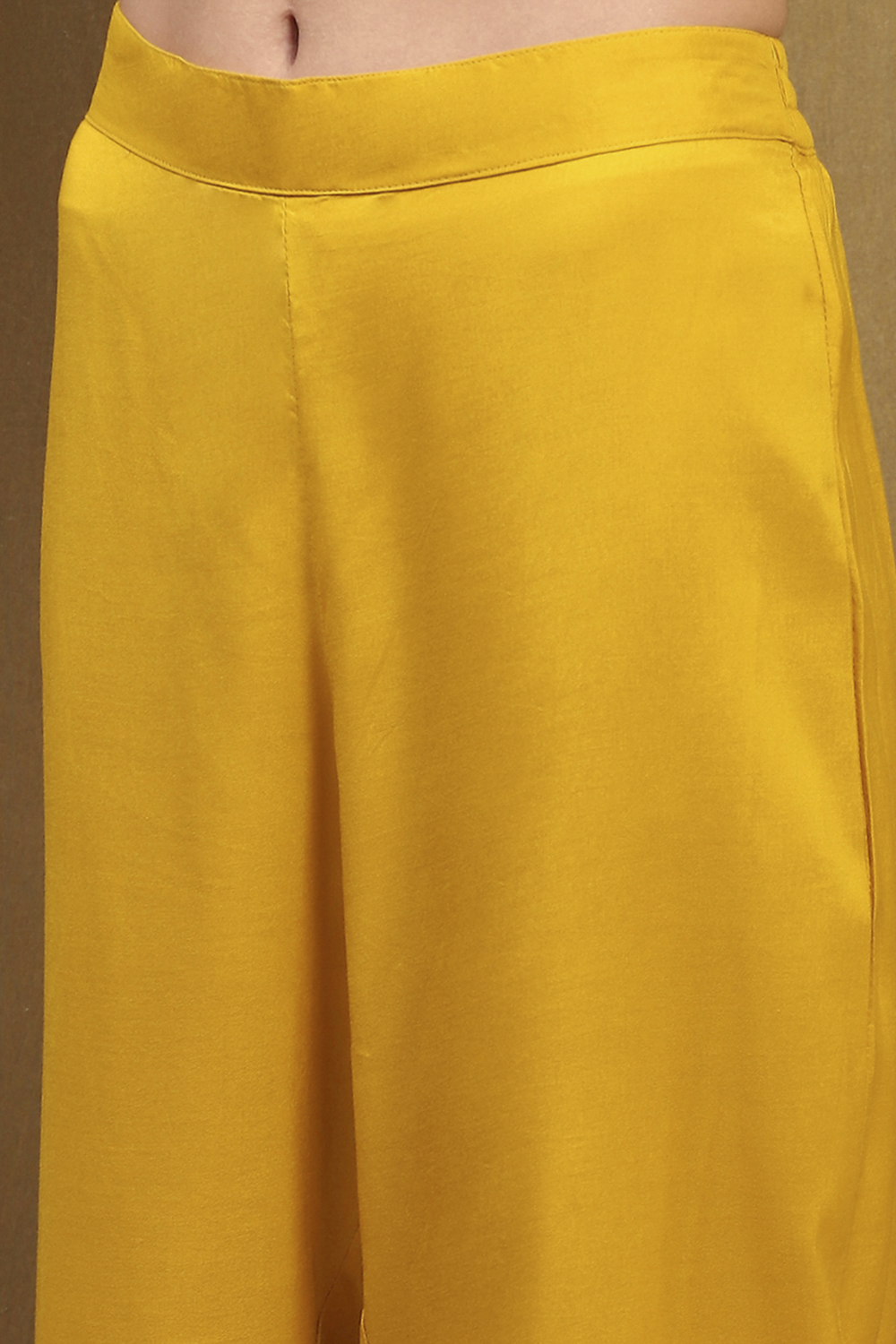 Mustard Yellow Viscose Blend Yarn Dyed Straight Suit Set image number 2