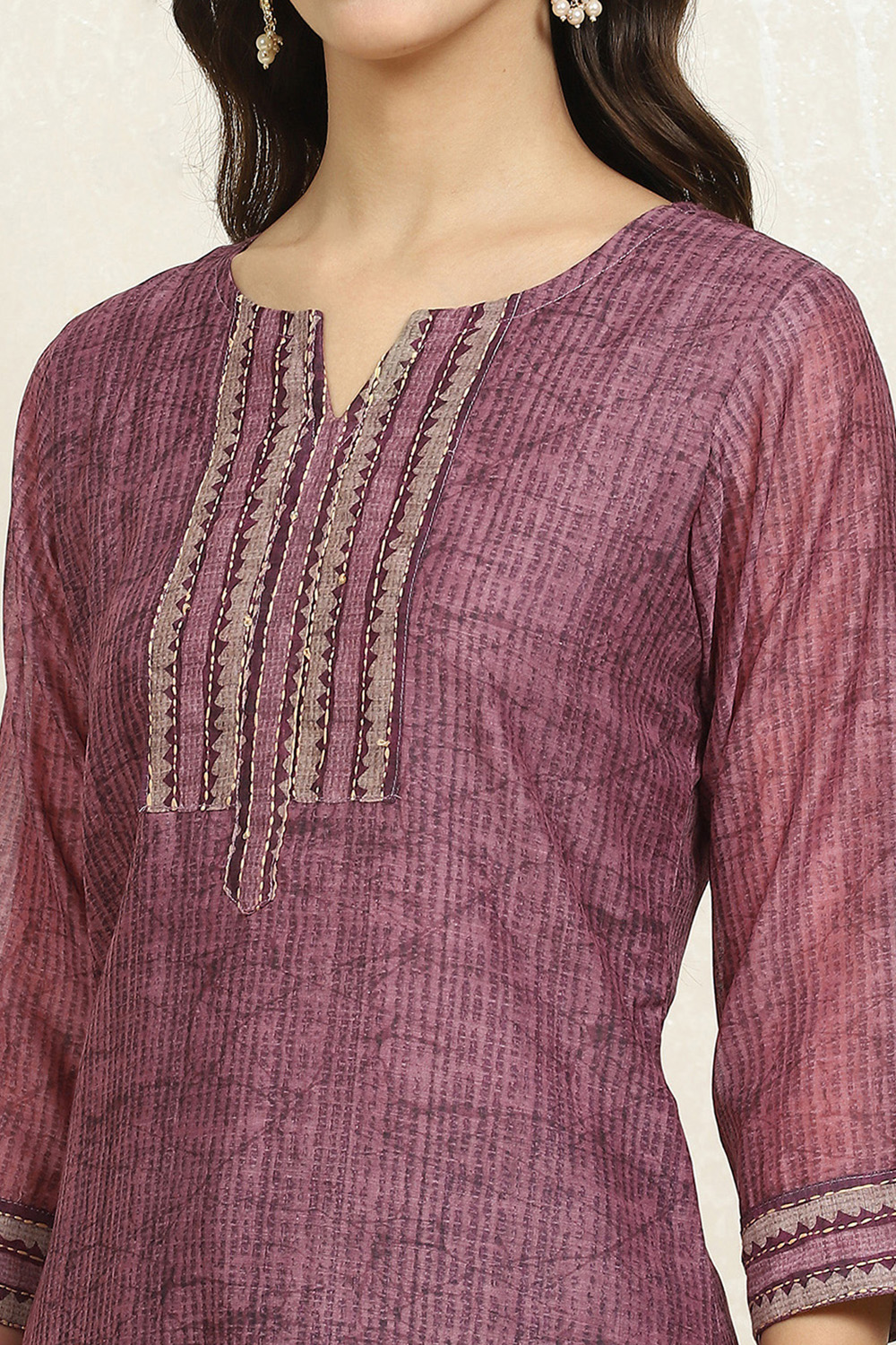 Grey Chanderi Blend Hand Embroidered Unstitched Suit Set image number 2