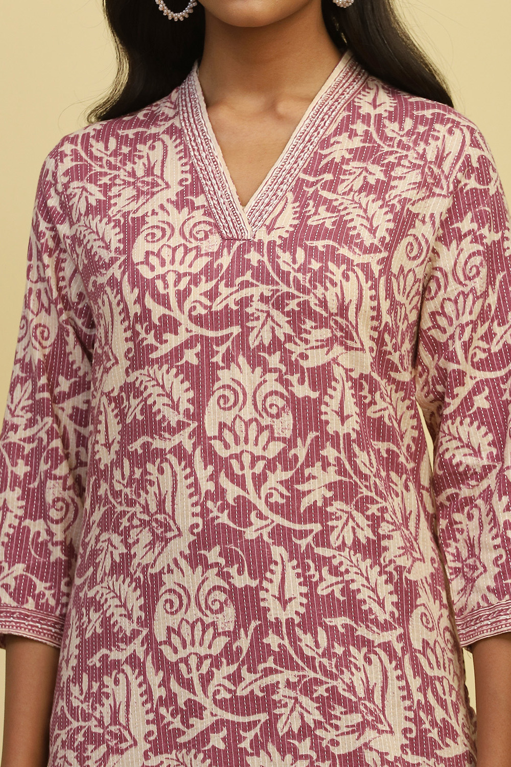 Purple Cotton Printed Straight Kurta image number 1