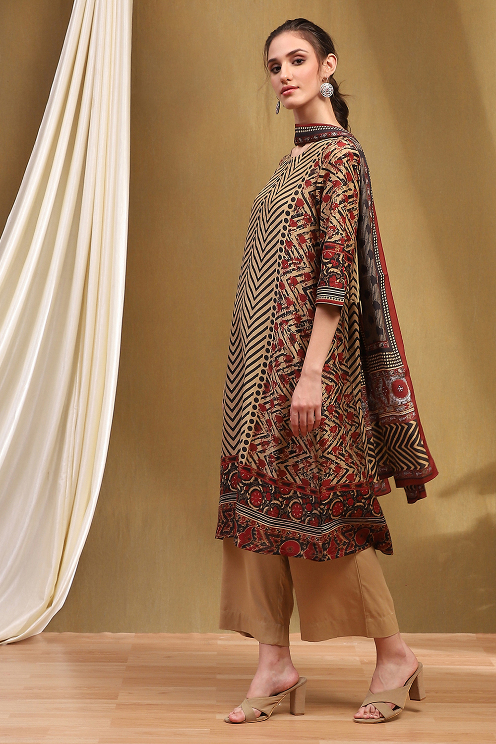 Beige and Black Modal Printed Straight Suit Set image number 2