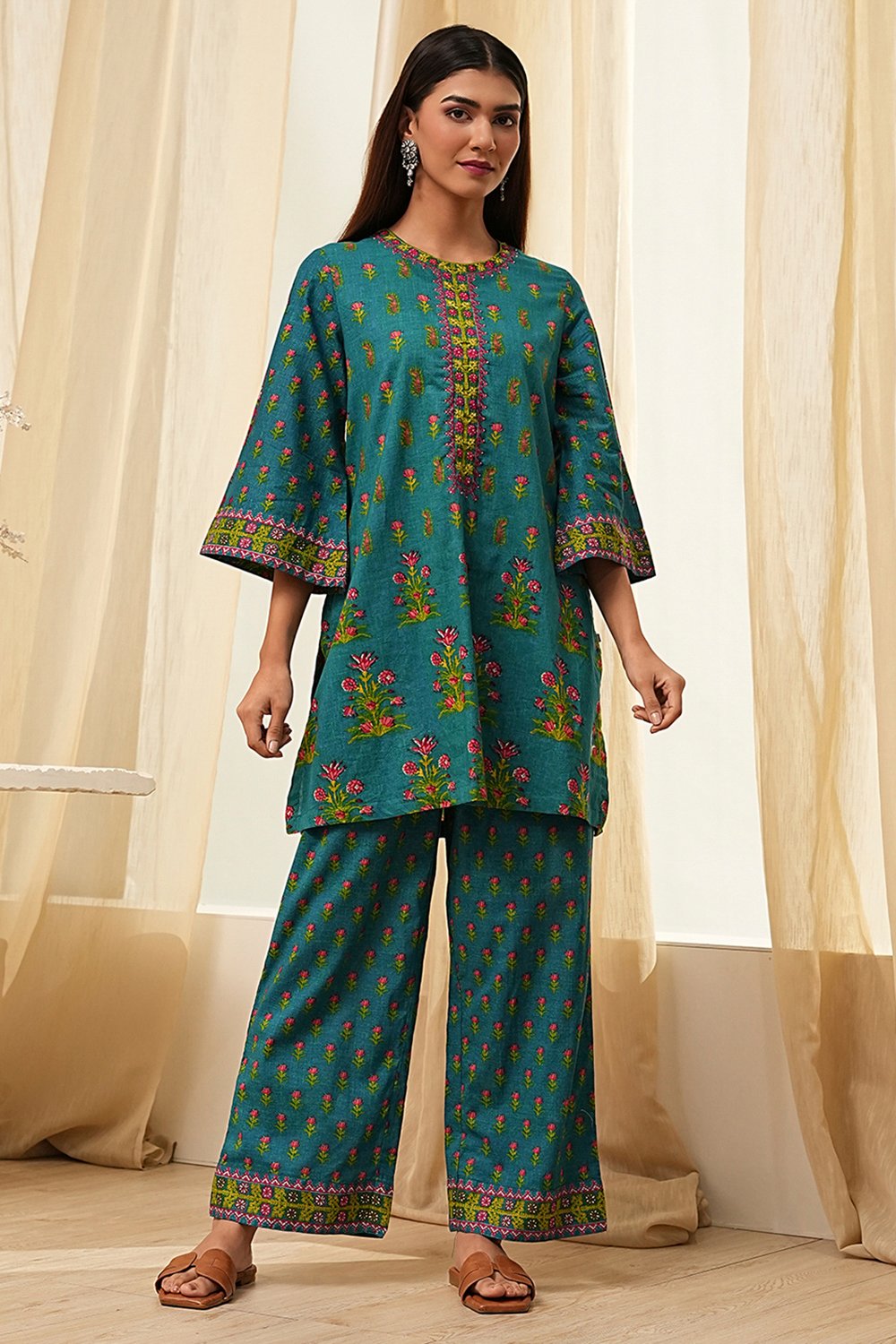 Teal Cotton Printed Straight Kurta Set image number 6