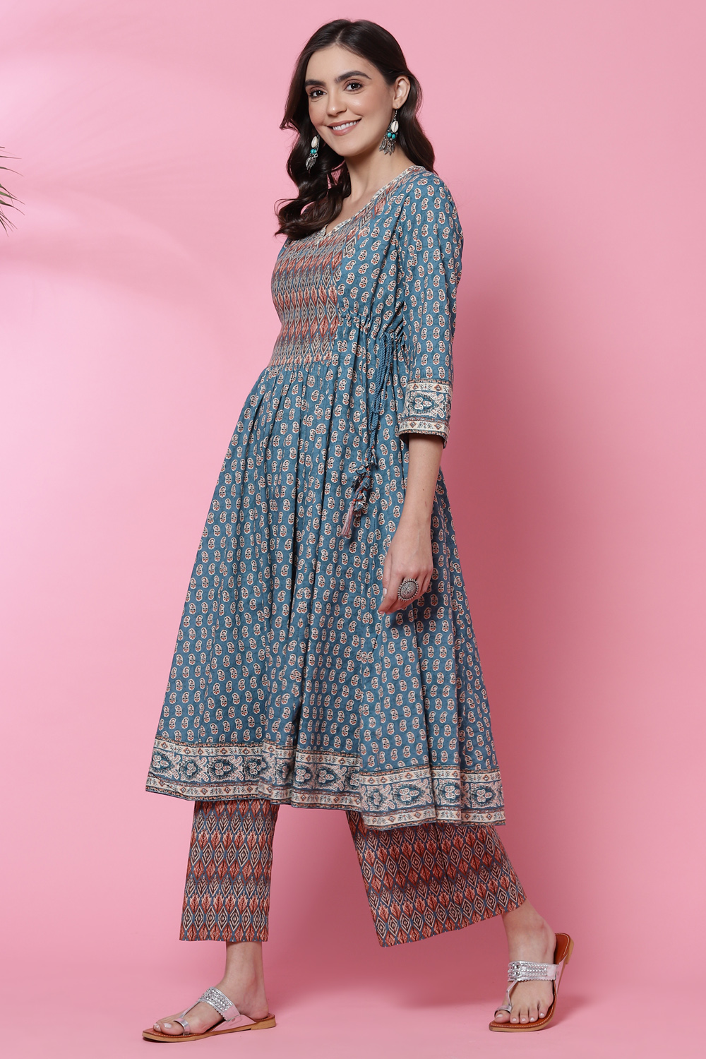 Teal Cotton Flared Kurta Set image number 3