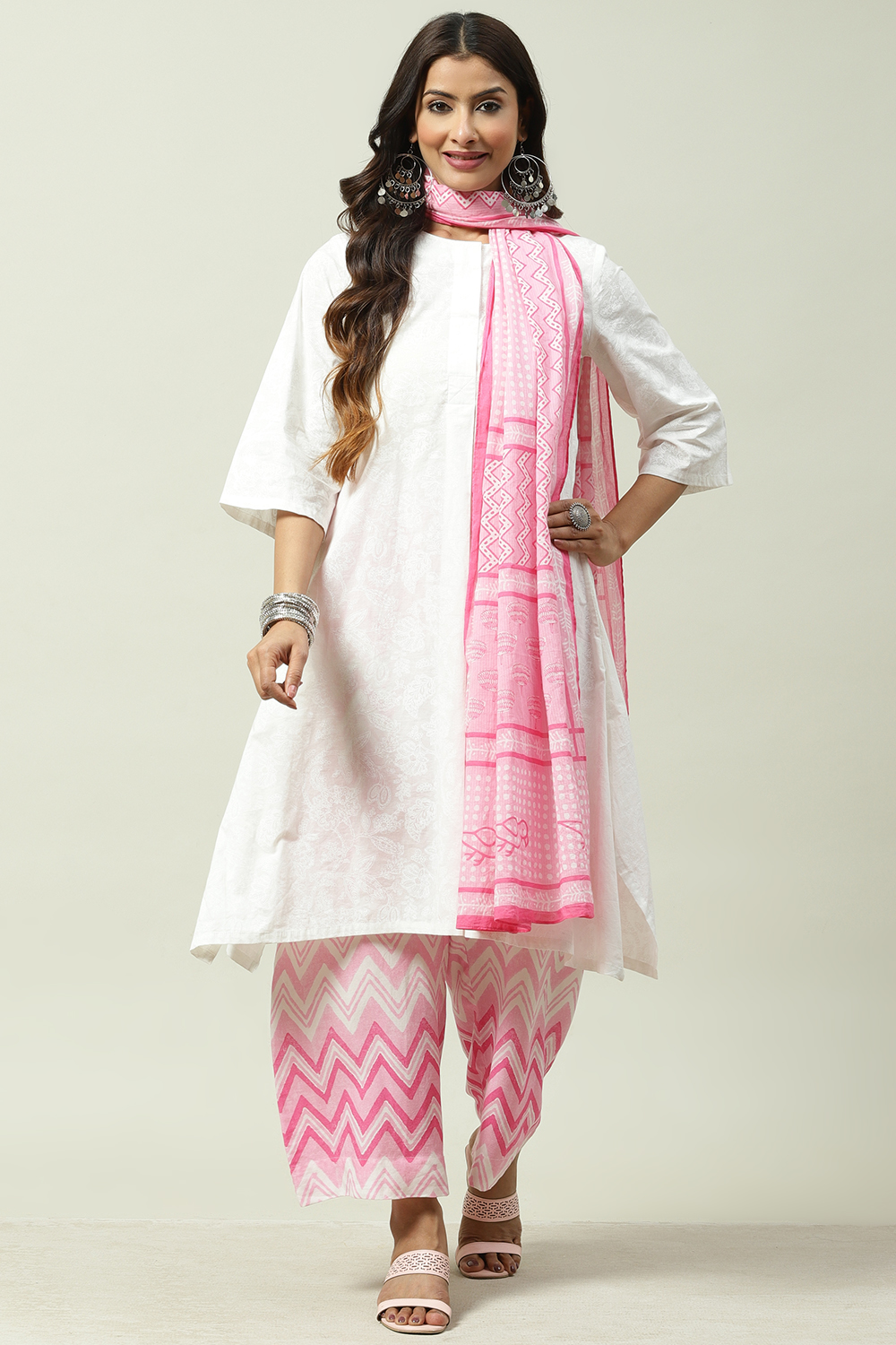 White and Pink Cotton Straight Kurta Palazzo Suit Set image number 4