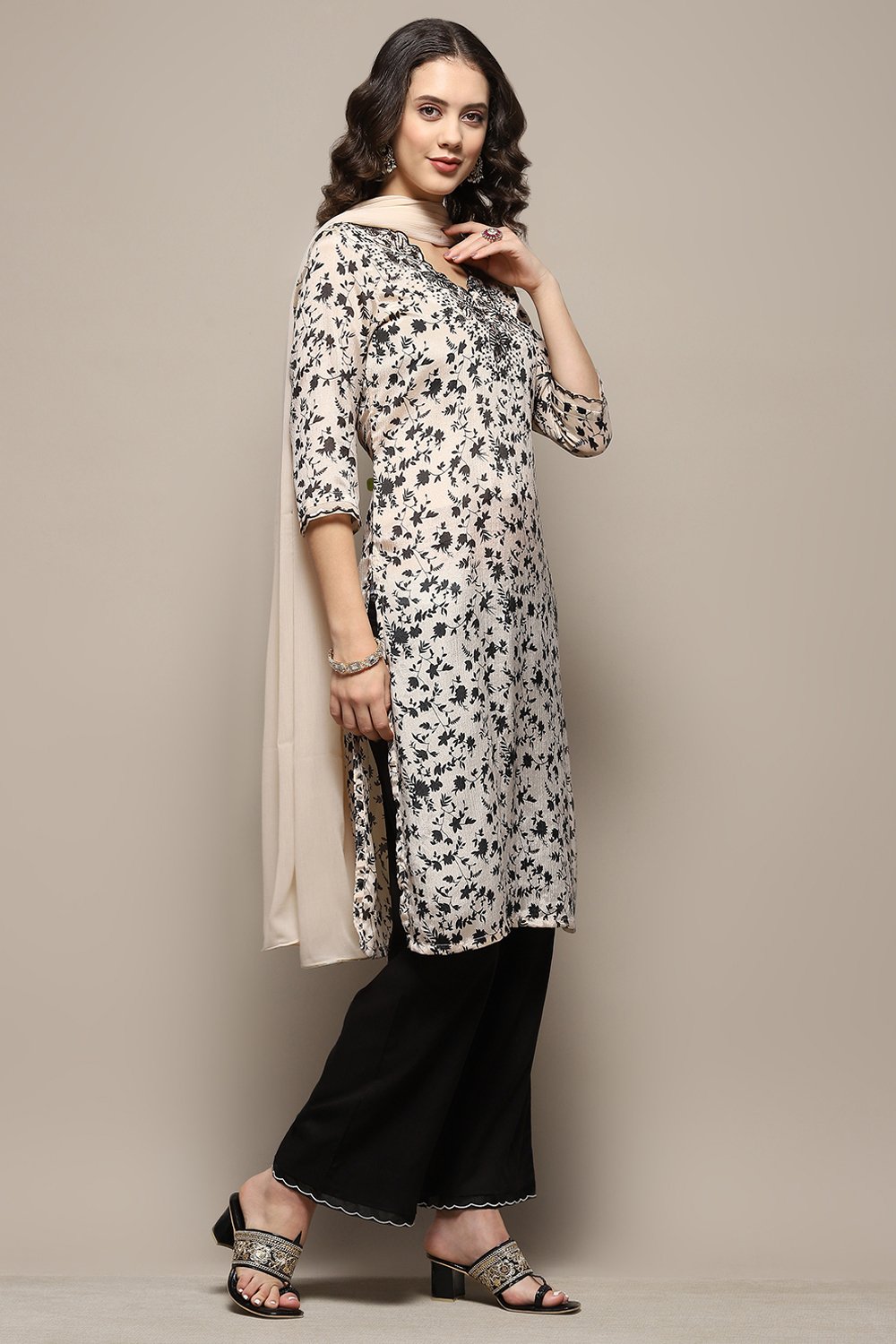 Beige and Black Printed Straight Suit Set image number 6