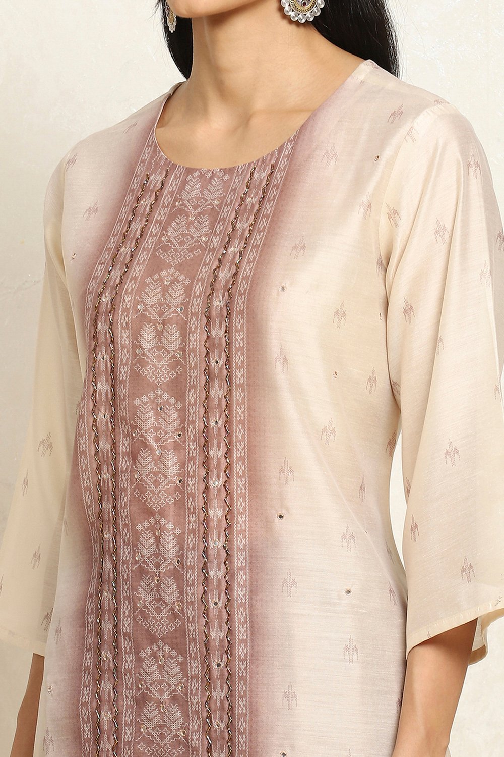 Grey and Off-White Chanderi Woven Unstitched Suit Set image number 2