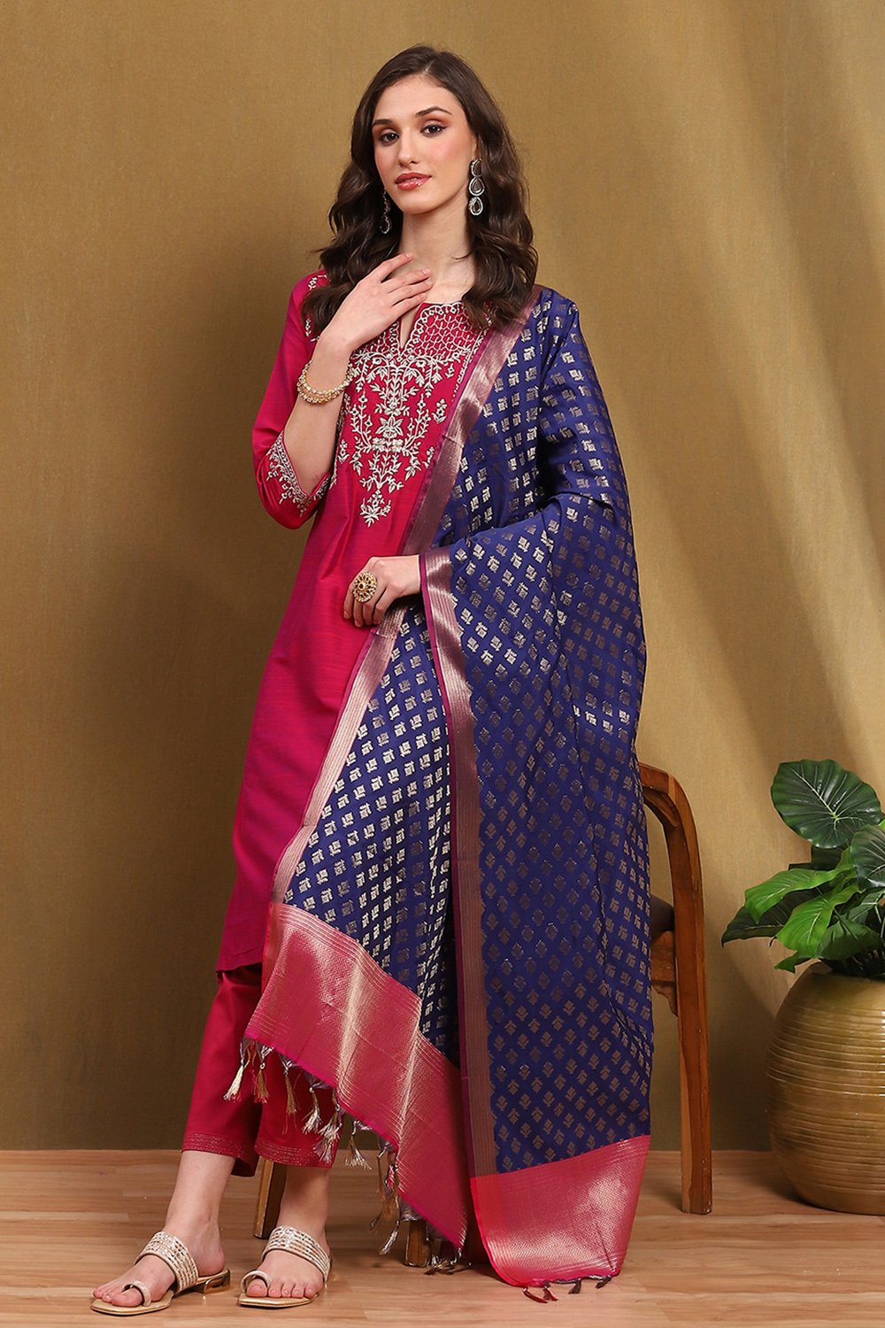 Magenta Polyester Blend Straight Suit Set image number 0