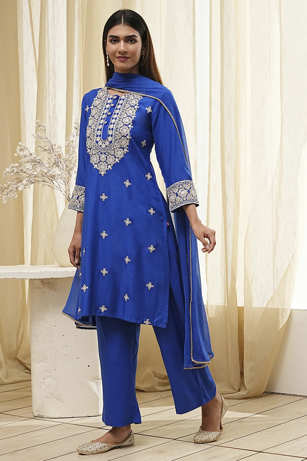 Blue Viscose Rayon Straight Suit Set image number 3