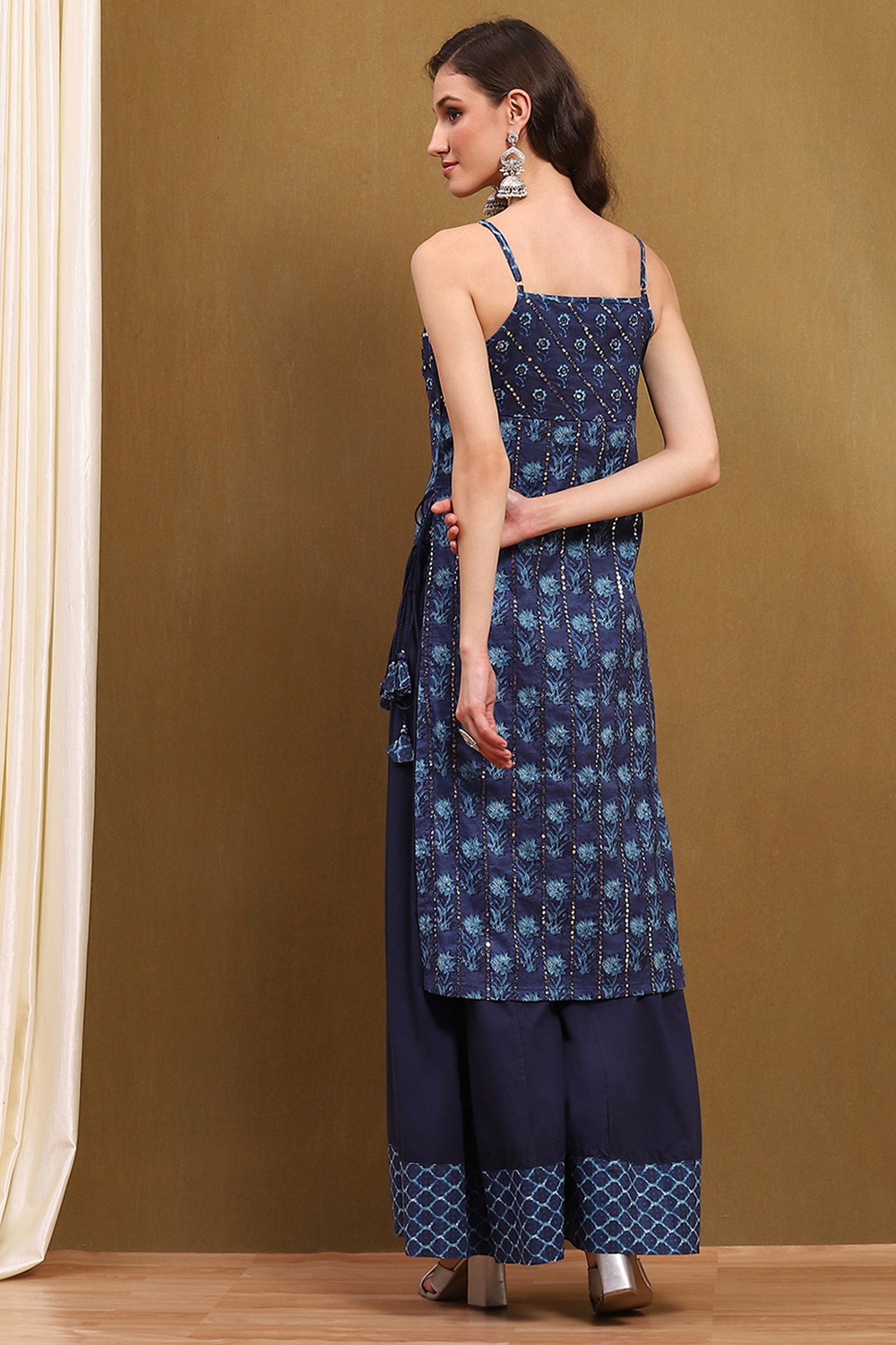 Indigo Cotton Floral Mirror Work Straight Suit Set image number 4