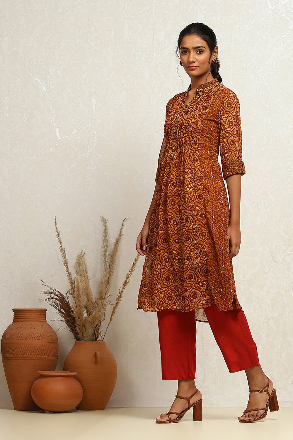 Mustard and Maroon Georgette Printed A-Line Kurta image number 2