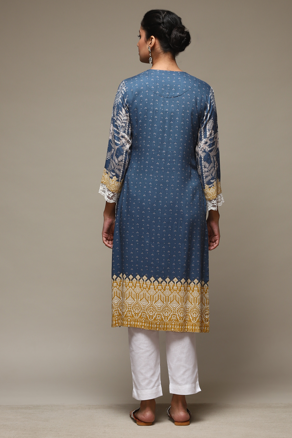 Olive LIVA Straight Printed Kurta image number 3