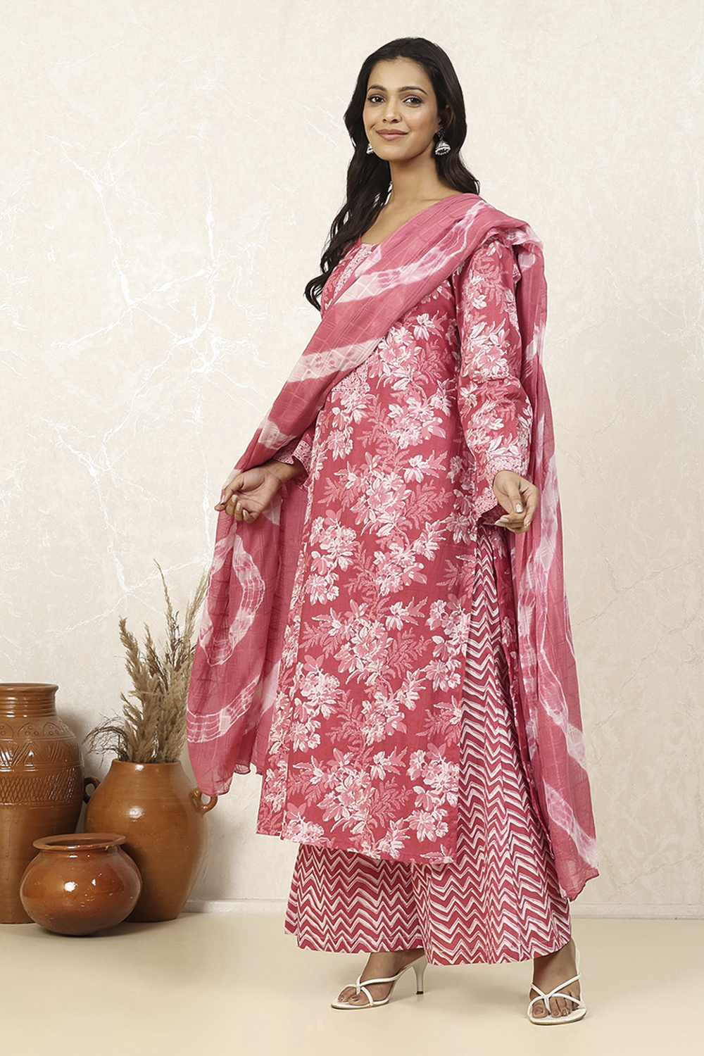 Pink Cotton Floral Unstitched Suit Set image number 4