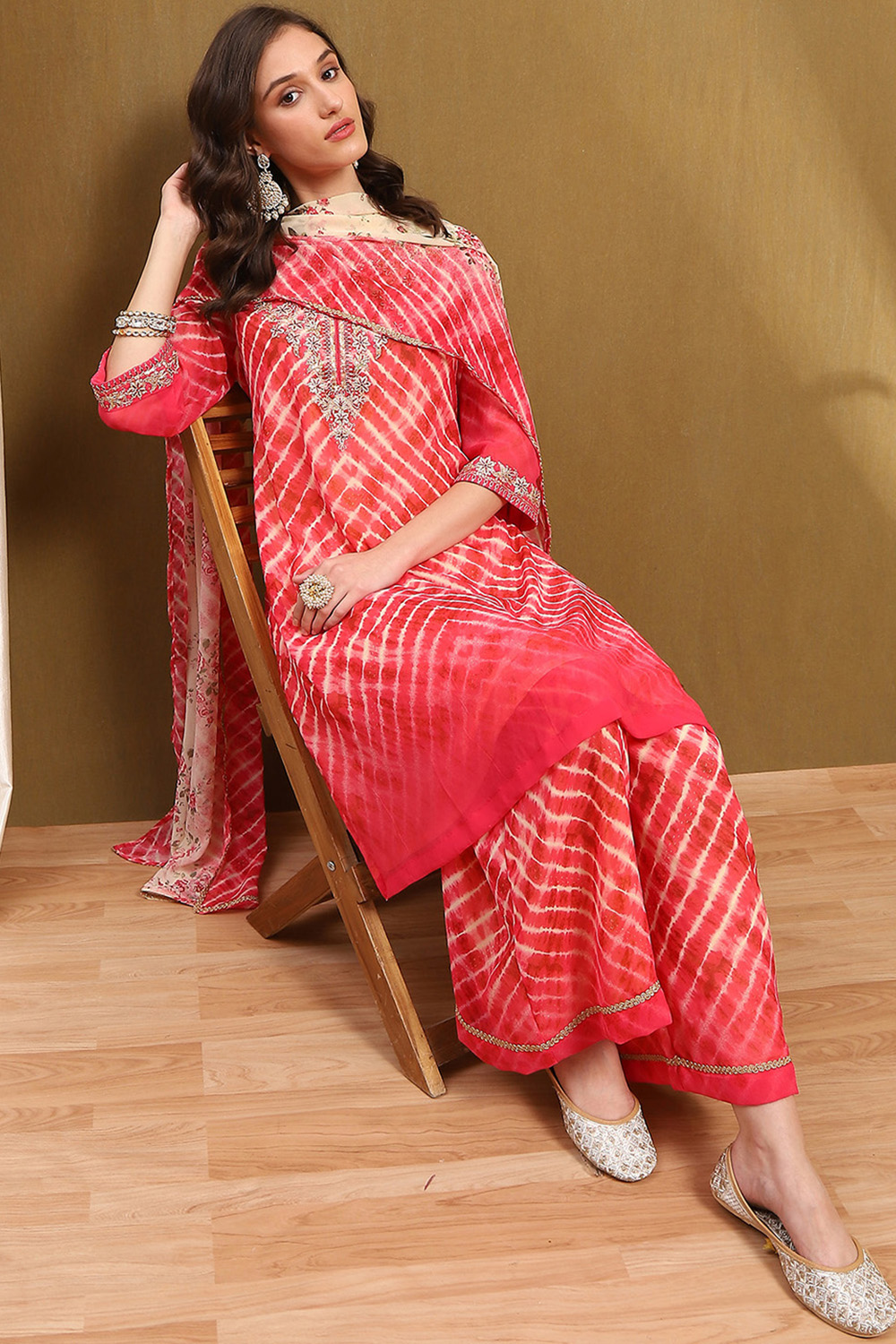 Pink Georgette Straight Suit Set image number 0