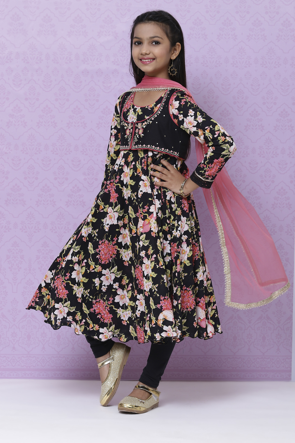 Black Cotton Girls Anarkali Kurta Churidar Suit Set image number 5