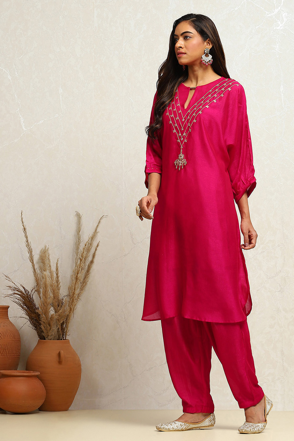 Fuchsia Solid Festive Straight Kurta Set image number 3