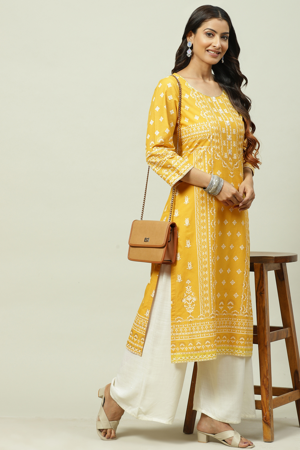 Mustard Cotton Straight Kurta image number 5