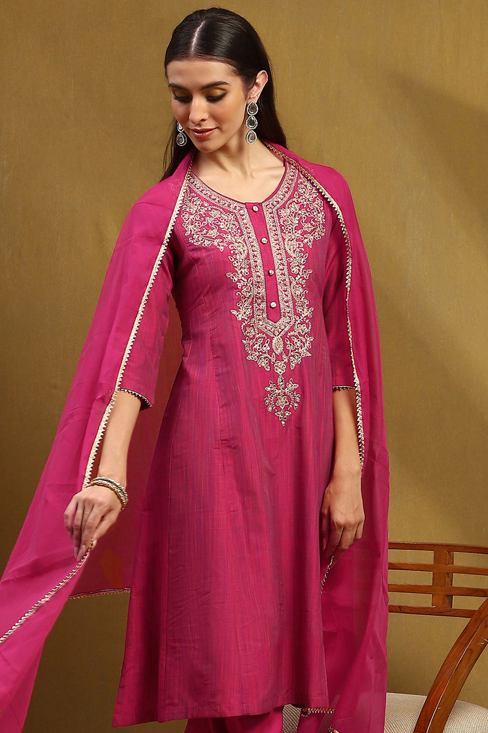 Fuchsia Embroidered Kalidar Suit Set image number 7