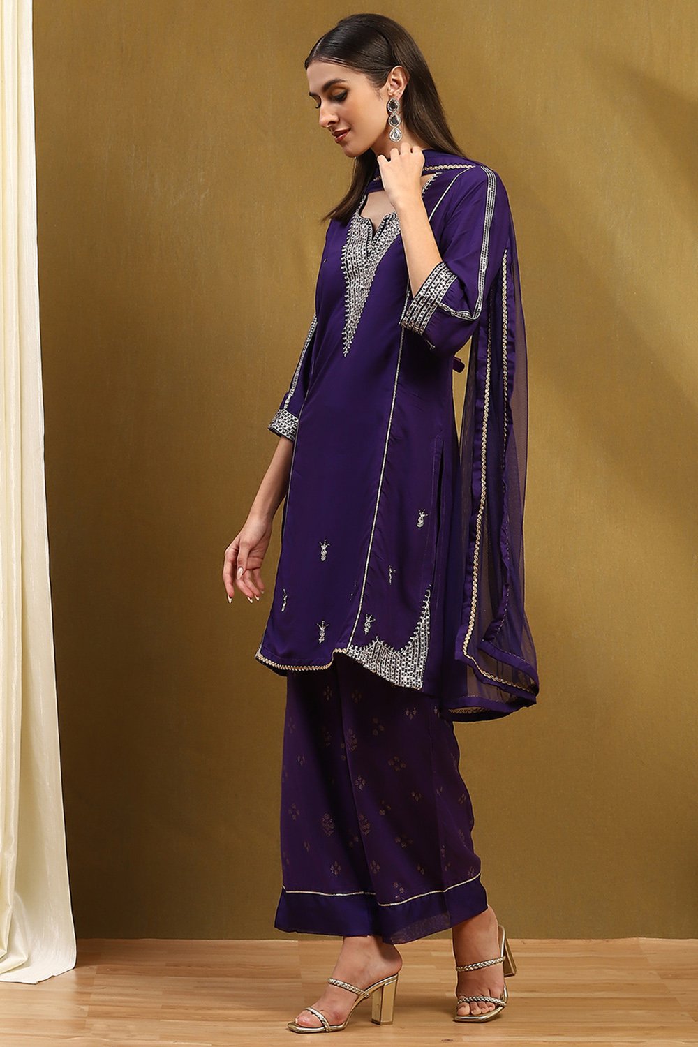 Purple Embroidered Straight Suit Set image number 3