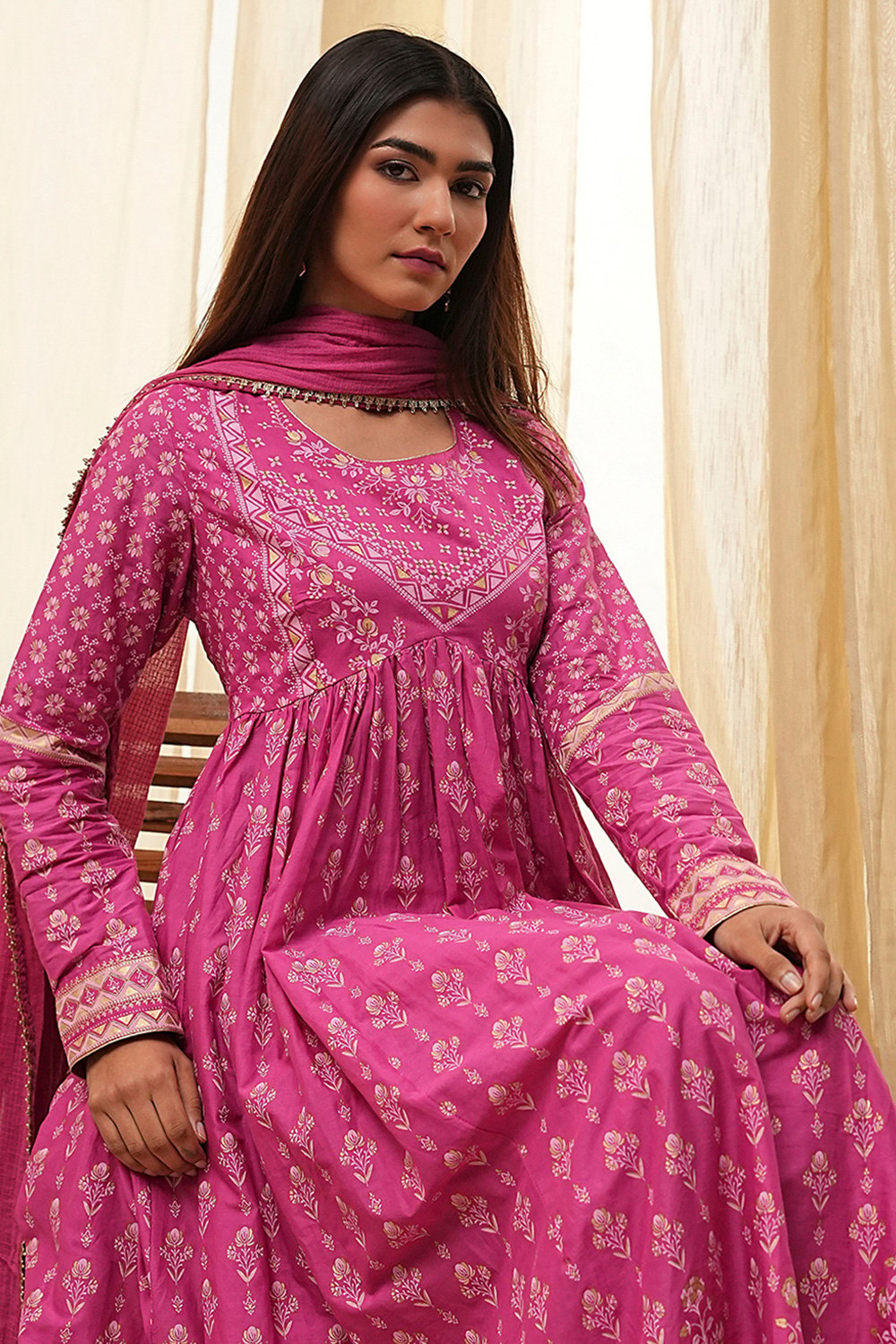 Onion Pink Cotton Printed Anarkali Suit Set image number 0