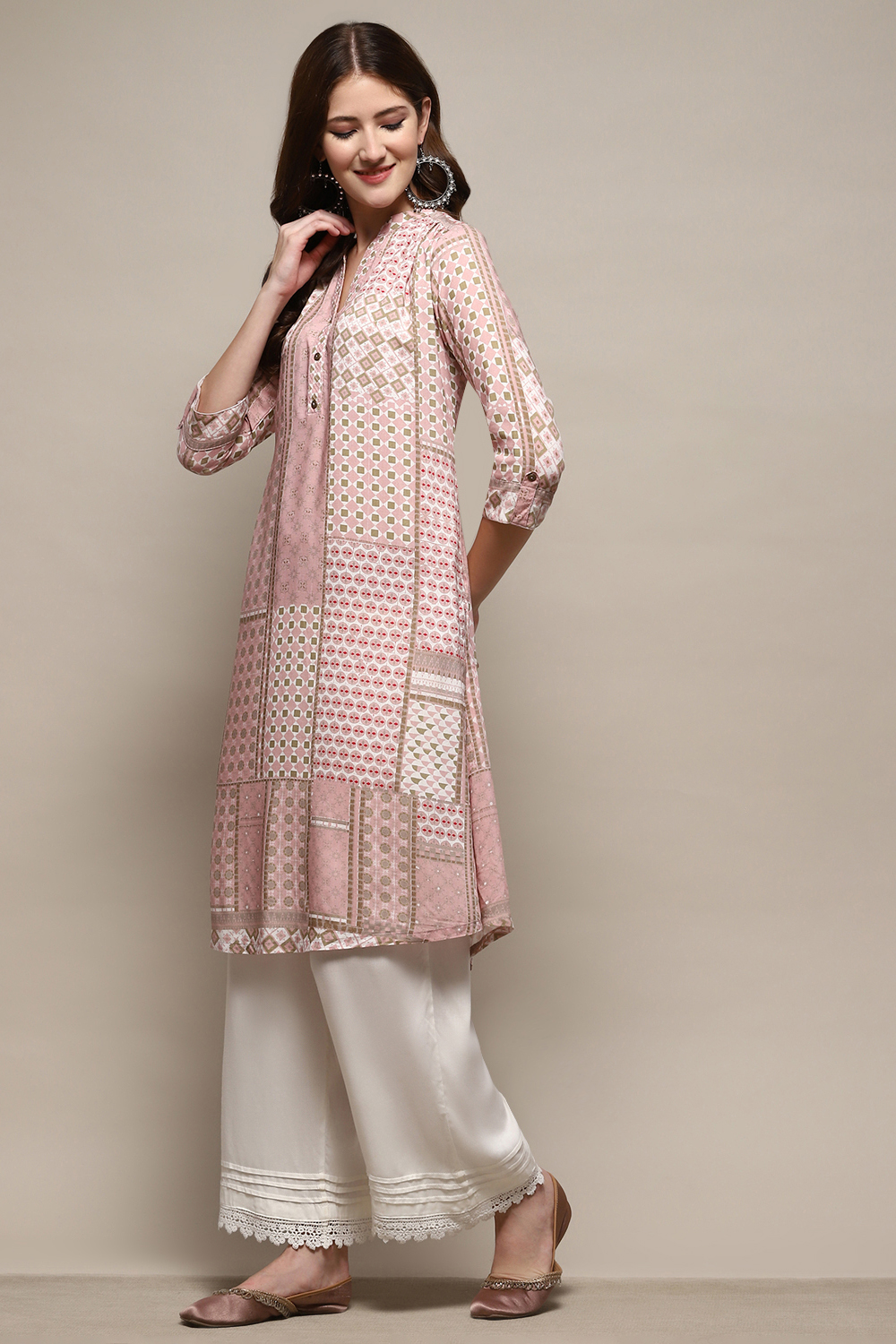 Dusty Pink Rayon Geometric Printed Straight Kurta image number 3