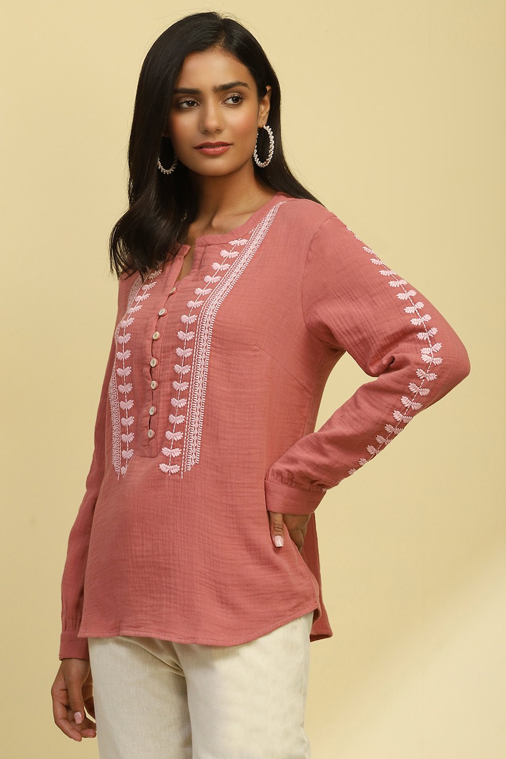 Dusky Pink Cotton Embroidered Straight Top image number 3