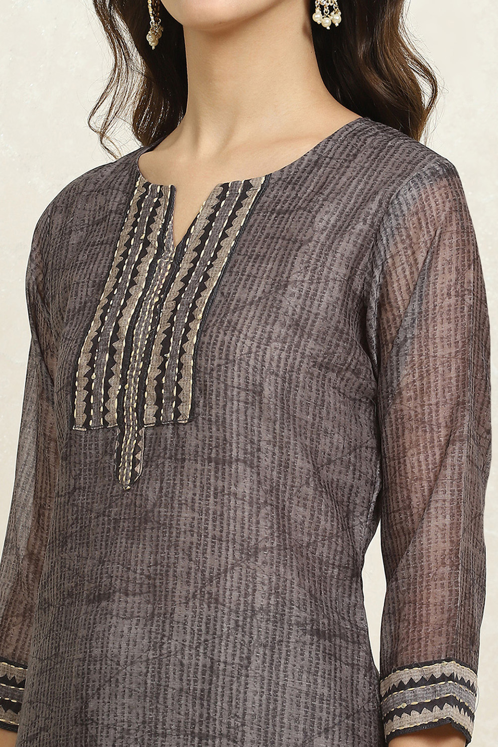 Grey Chanderi Blend Hand Embroidered Unstitched Suit Set image number 2