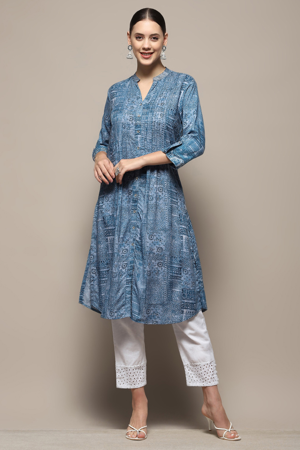 Beige Gathered Printed Straight Kurta image number 6